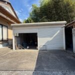 シャッター付き車庫